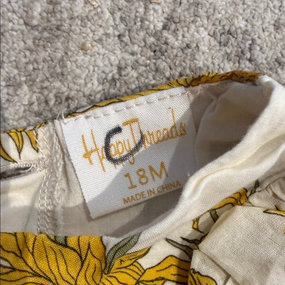Sunflower Print Kids Blouse - Picture 2 of 3